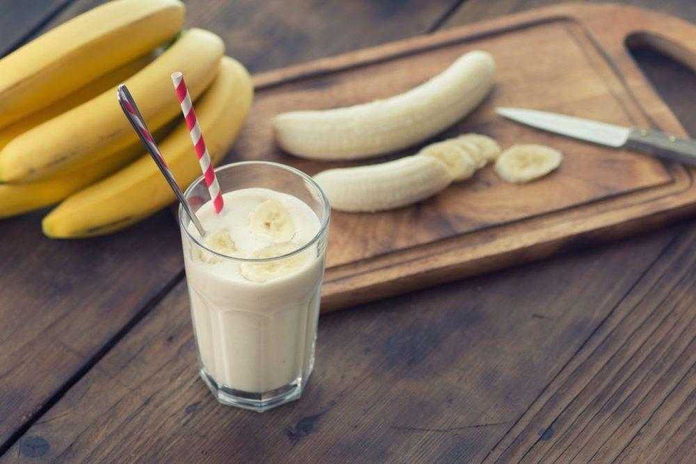 Bebida de banana para queimar gordura