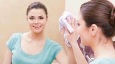 Aprenda a limpar espelho sem provocar manchas