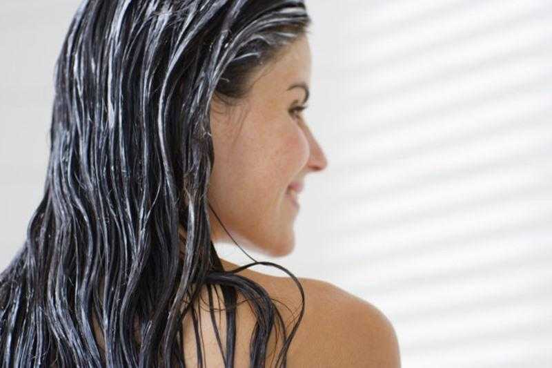 Hidratação caseira turbinada para os cabelos d