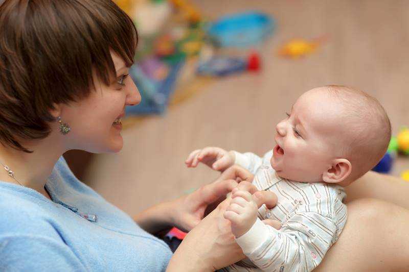 O que bebê realmente sente quando você faz cócegas é IMPRESSIONANTE. 3