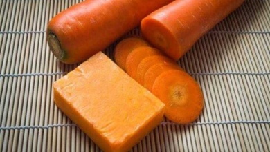 Como fazer um sabonete caseiro de cenoura para cuidar da pele 1f
