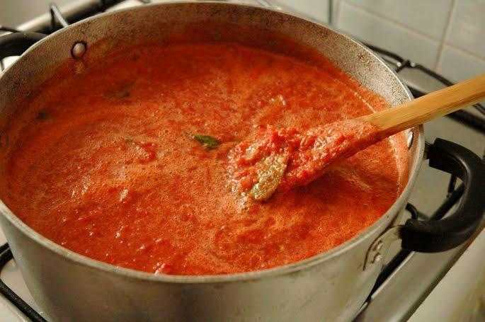 Receita de molho de tomate caseiro