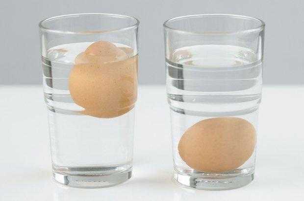 Truque infalível para saber se os seus ovos estão bons para consumo
