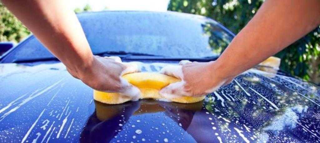 12 Truques de limpeza para manter o carro impecável