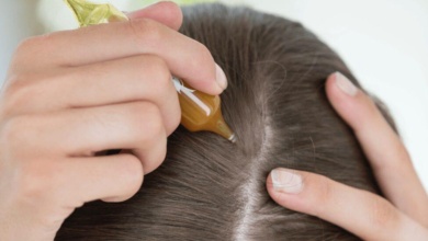 A forma certa de usar óleo de rícino para o cabelo crescer rápido