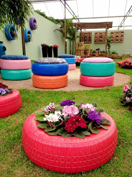 decoracao jardim pneus colorida