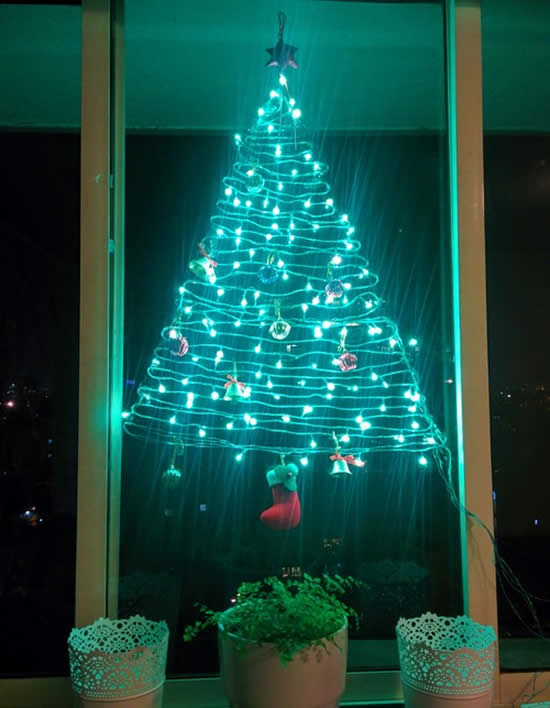 Árvore de Natal com pisca-pisca
