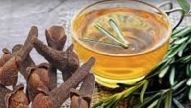 Chá de alecrim com 3 cravos-da-índia: descubra os benefícios para a saúde