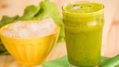 Suco verde com água de coco: mistura nutritiva e refrescante