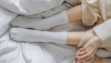 Benefícios de dormir com meias