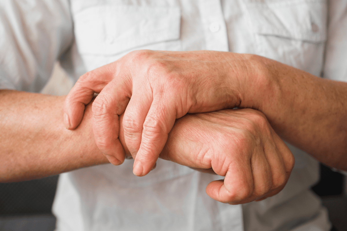 8 sinais de artrite reumatoide