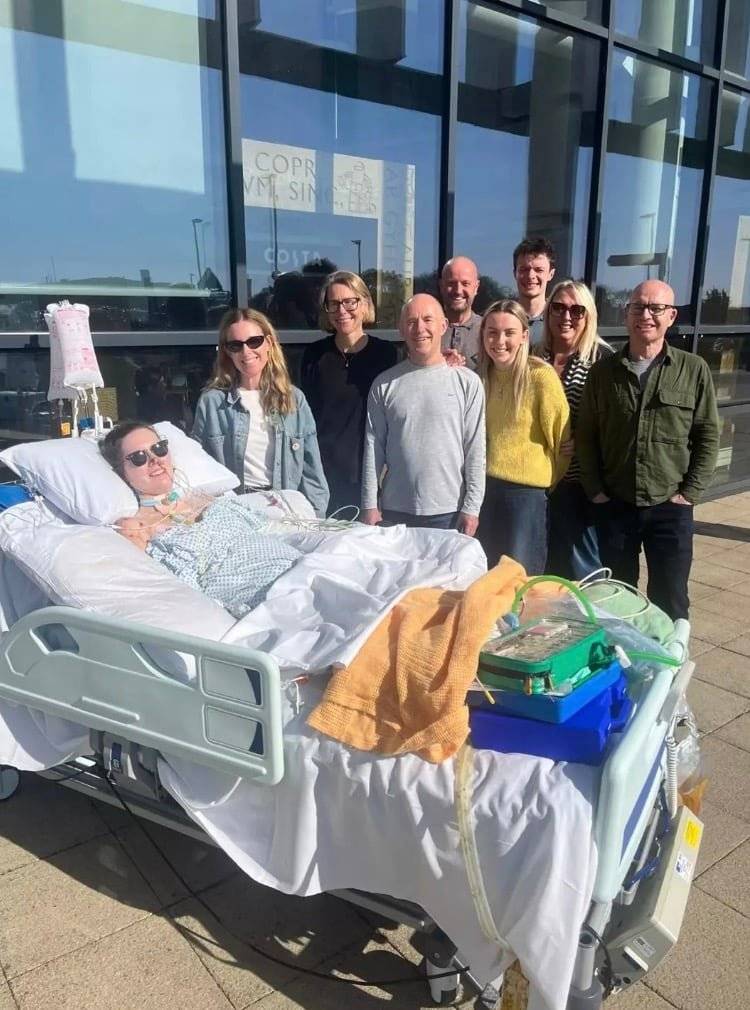 Eles esperam arrecadar o suficiente para próteses. (GoFundMe)