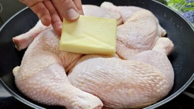 Frango na manteiga: Depois que eu aprendi essa dica, eu só faço dessa forma!