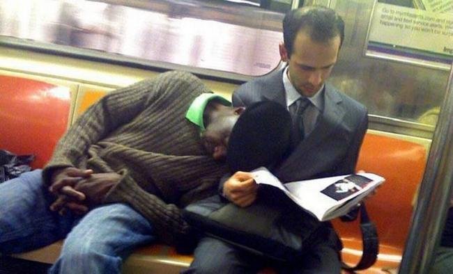 Metro-Bizarro-3