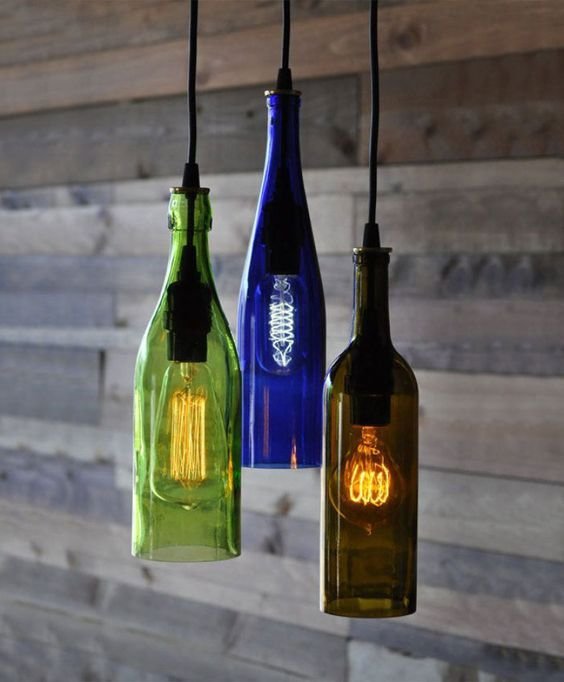 Luminárias de garrafas de vidro