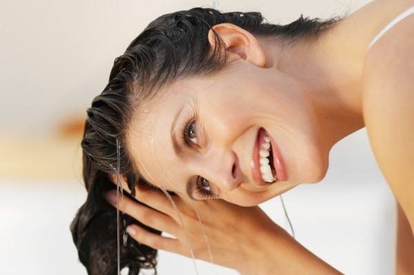 Como hidratar cabelo sem gastar muito dinheiro