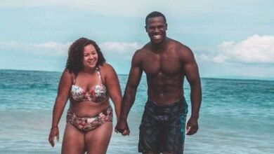 A FOTO DESTE CASAL EM ROUPA DE BANHO TORNOU-SE VIRAL