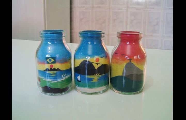 Dicas de Garrafa Decorada com Areia Colorida Dicas de Garrafa Decorada com Areia Colorida