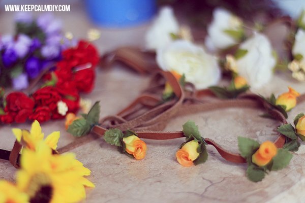 coroa com flores delicada coroa com flores delicada