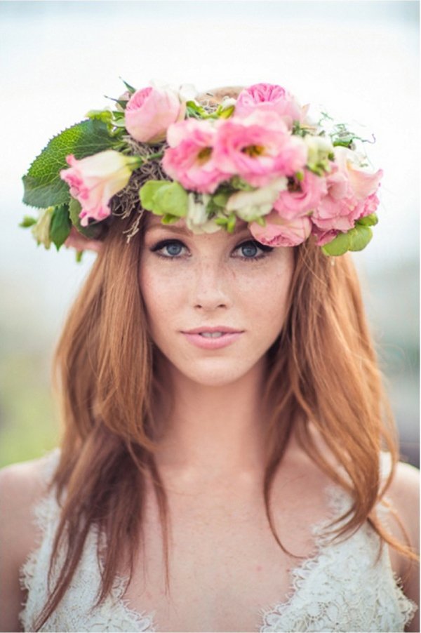 coroa com flores grande coroa com flores grande