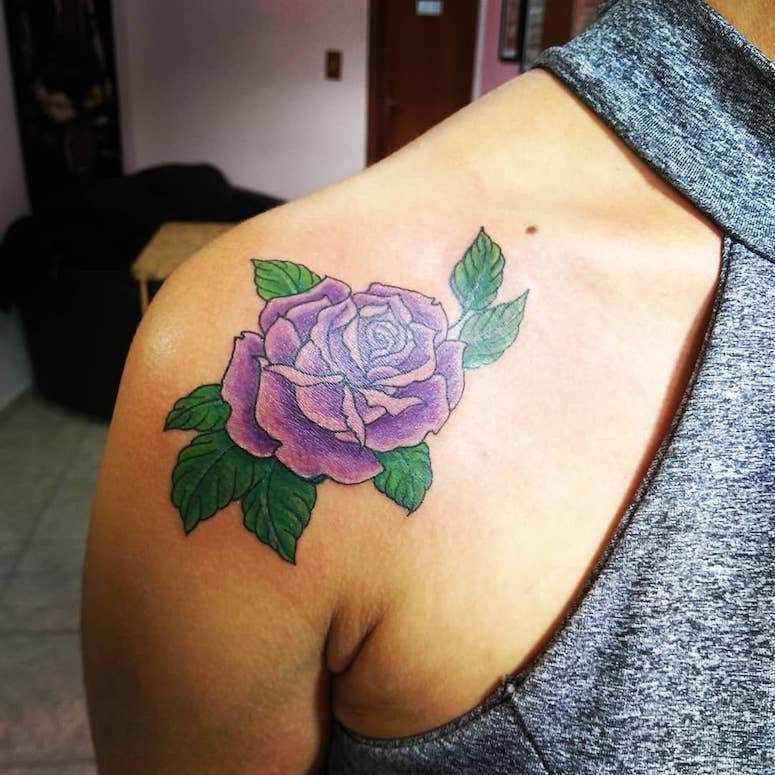 100 imagens de tatuagens femininas no ombro para te inspirar