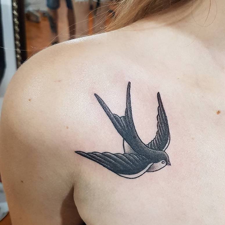 100 imagens de tatuagens femininas no ombro para te inspirar