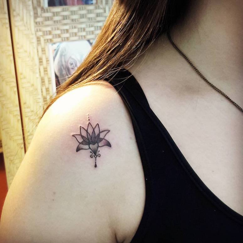 100 imagens de tatuagens femininas no ombro para te inspirar