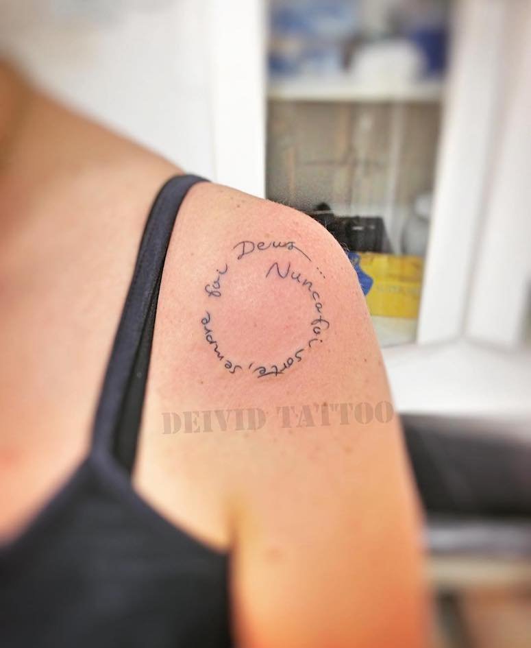 100 imagens de tatuagens femininas no ombro para te inspirar