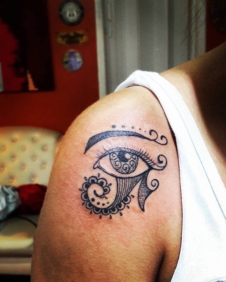 100 imagens de tatuagens femininas no ombro para te inspirar
