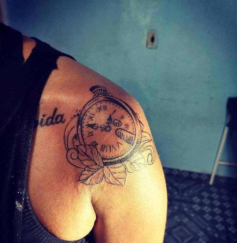 100 imagens de tatuagens femininas no ombro para te inspirar