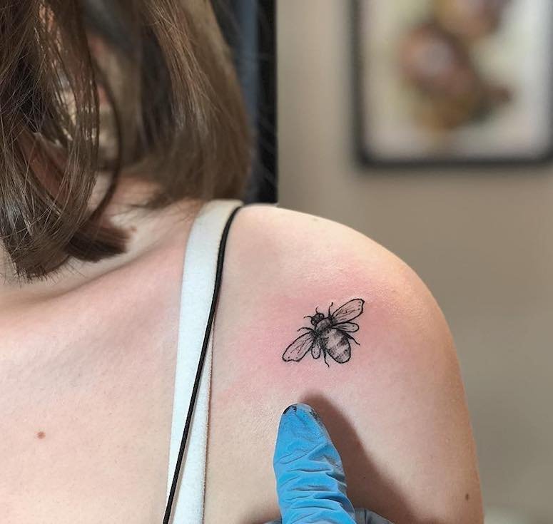 100 imagens de tatuagens femininas no ombro para te inspirar