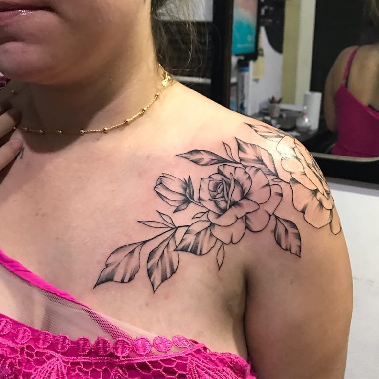 100 imagens de tatuagens femininas no ombro para te inspirar