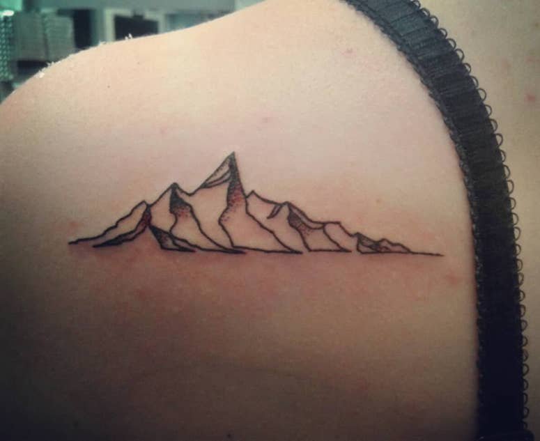 100 imagens de tatuagens femininas no ombro para te inspirar