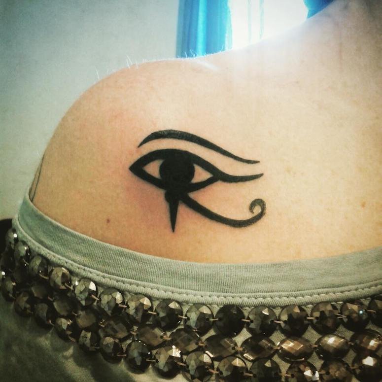 100 imagens de tatuagens femininas no ombro para te inspirar