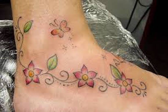 1749788275 269 Modelos de tatuagens de flores delicadas e femininas tatuagem flores 17