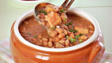 Macetes do feijão perfeito: como temperar, deixar caldo grosso e mais truques ótimos!