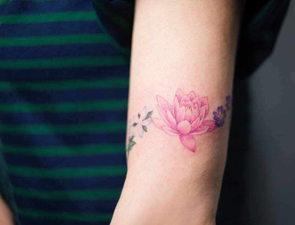 100 tatuagem de flores para você se inspirar a fazer