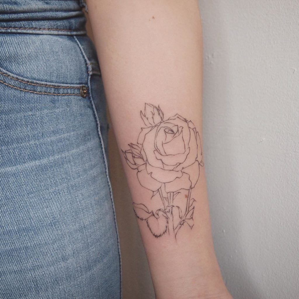 100 tatuagem de flores para você se inspirar a fazer