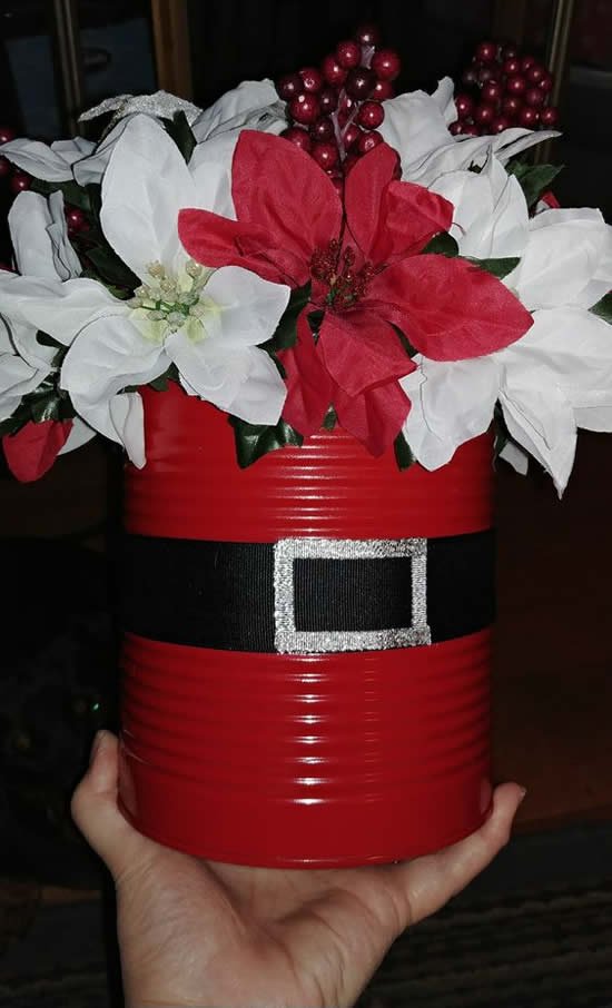 Decoração de Natal com lata