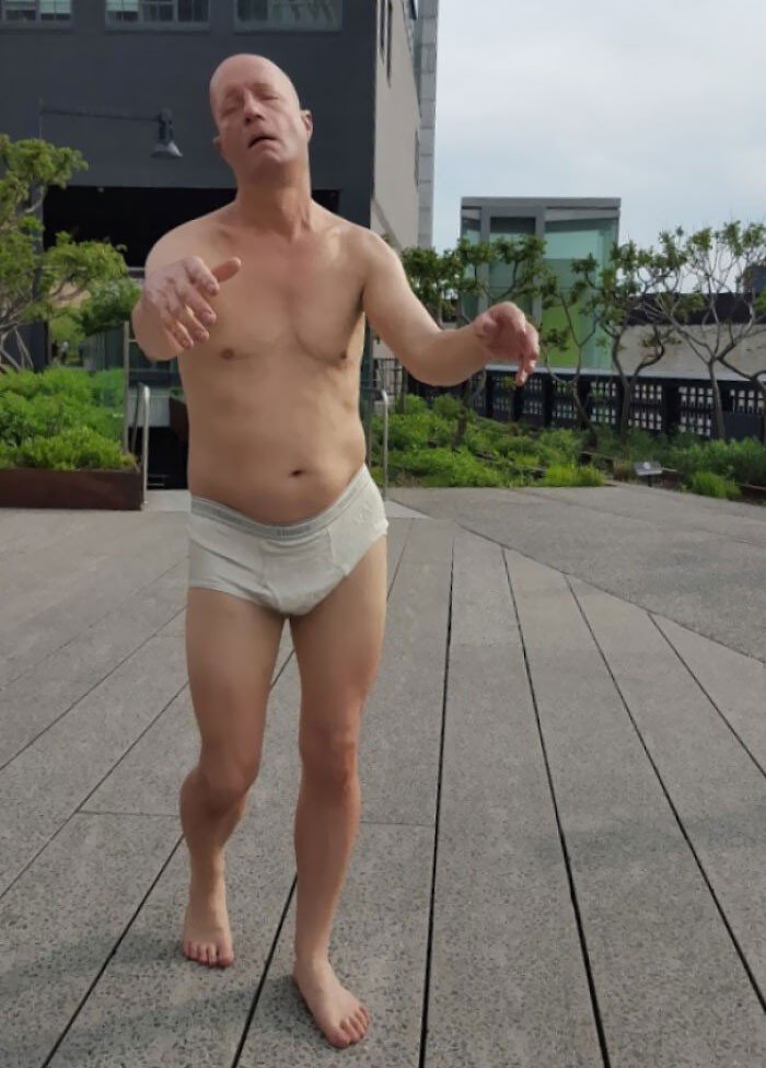 1750457856 712 20 esculturas pelo mundo que mereciam um premio pela bizarrice