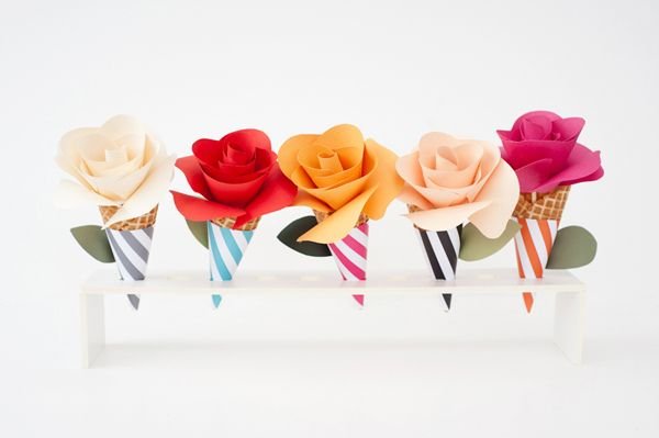 1750488860 904 como fazer cone com flor (Foto: ohhappyday.com)