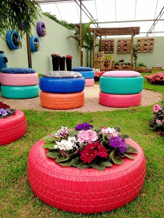 decoracao jardim pneus colorida