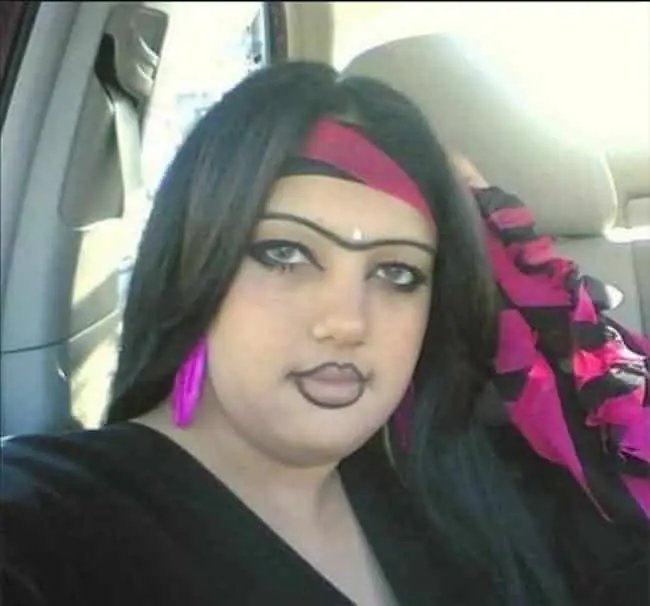 22 Mulheres que queriam ficar mais bonitas…mas deu MUITO errado