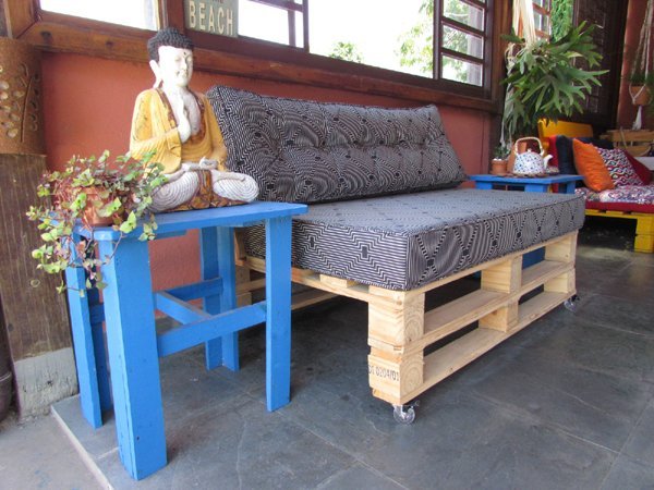 sofa de pallet com rodinhas sofa de pallet com rodinhas