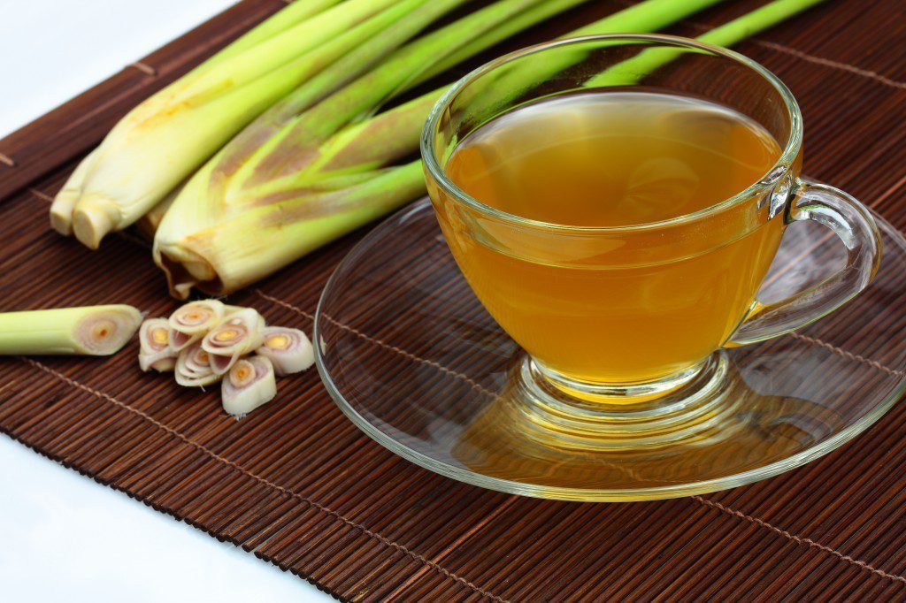 Chá Detox de Capim-Limão Para Acabar Com a Insônia Chá de cidreira com camomila para tratar a insônia (receitas e dicas)