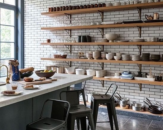Prateleira-estilo-industrial-para-cozinha