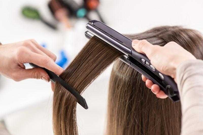 5 dicas para usar a prancha sem danificar seu cabelo 5 dicas para usar a prancha sem danificar seu cabelo