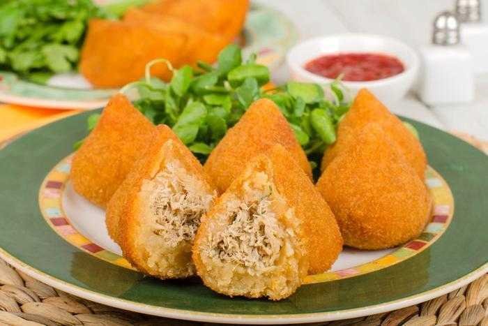 Como Fazer Coxinhas de Frango Como Fazer Coxinhas de Frango