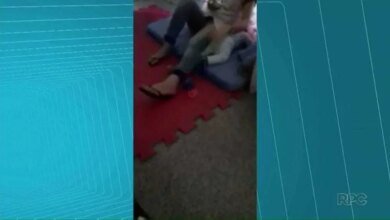 Estagiária de creche é flagrada agredindo bebê no Paraná