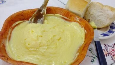 Manteiga caseira com 2 ingredientes